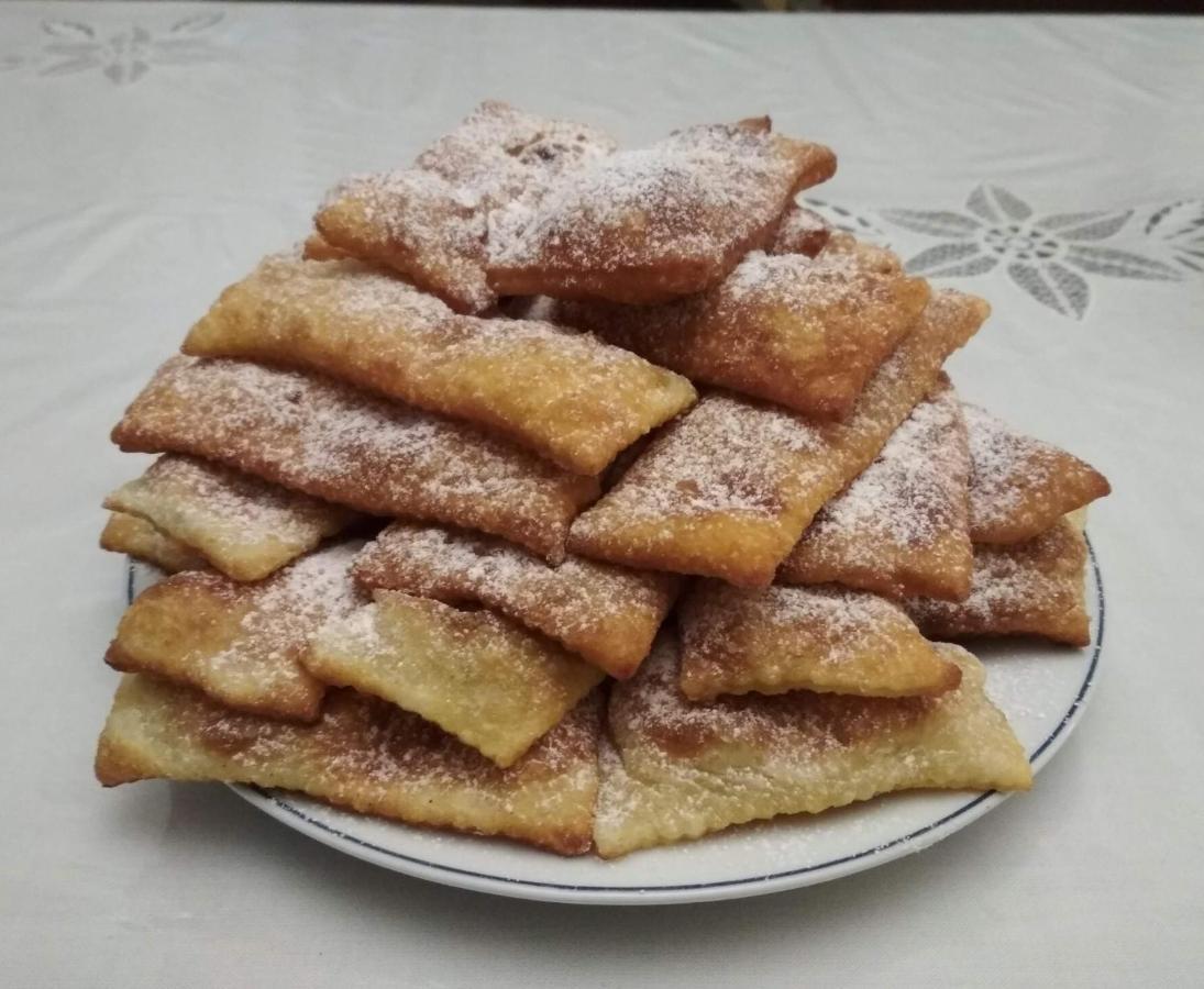 Heroke Vendeghaz Terény 외부 사진
